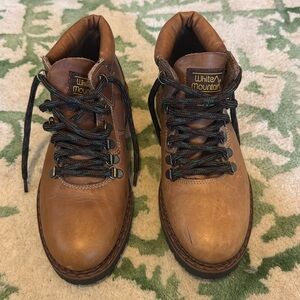 Vintage White Mountain Hiking books 9